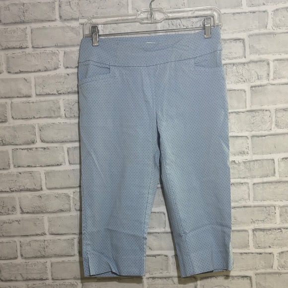 Reitmans Sky Blue Polka Dot Capri , size 4 petite, with front pockets - Picture 1 of 8